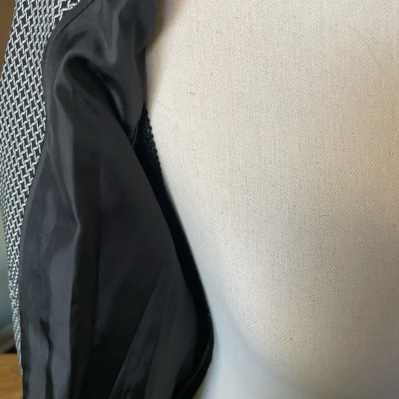 Calvin Kline suit jacket - Picture 7 of 8